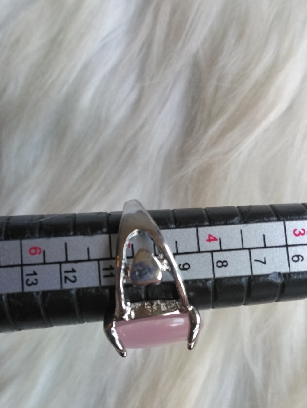 Silver-Tone Pink Oval Cat's Eye Statement Ring - Picture 3 of 4
